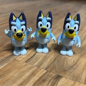 2.5” Bluey Heeler Figures - Silly Bluey, Happy Bluey, Big Smile Bluey with Teeth